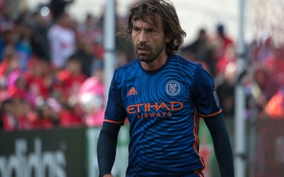 利来独家-伊拉克队门将赛前准备仪式