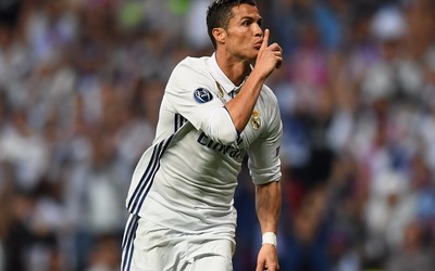 利来热评-传中球落点精准